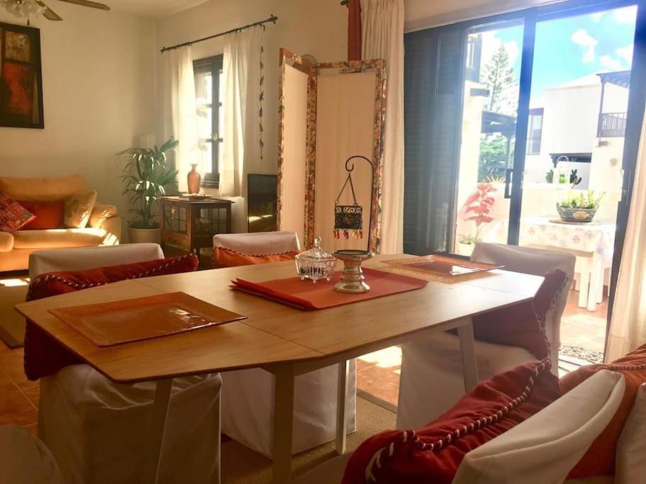Duplex 3 Dormitorios Con Parking Privado Коста Тегисе Екстериор снимка